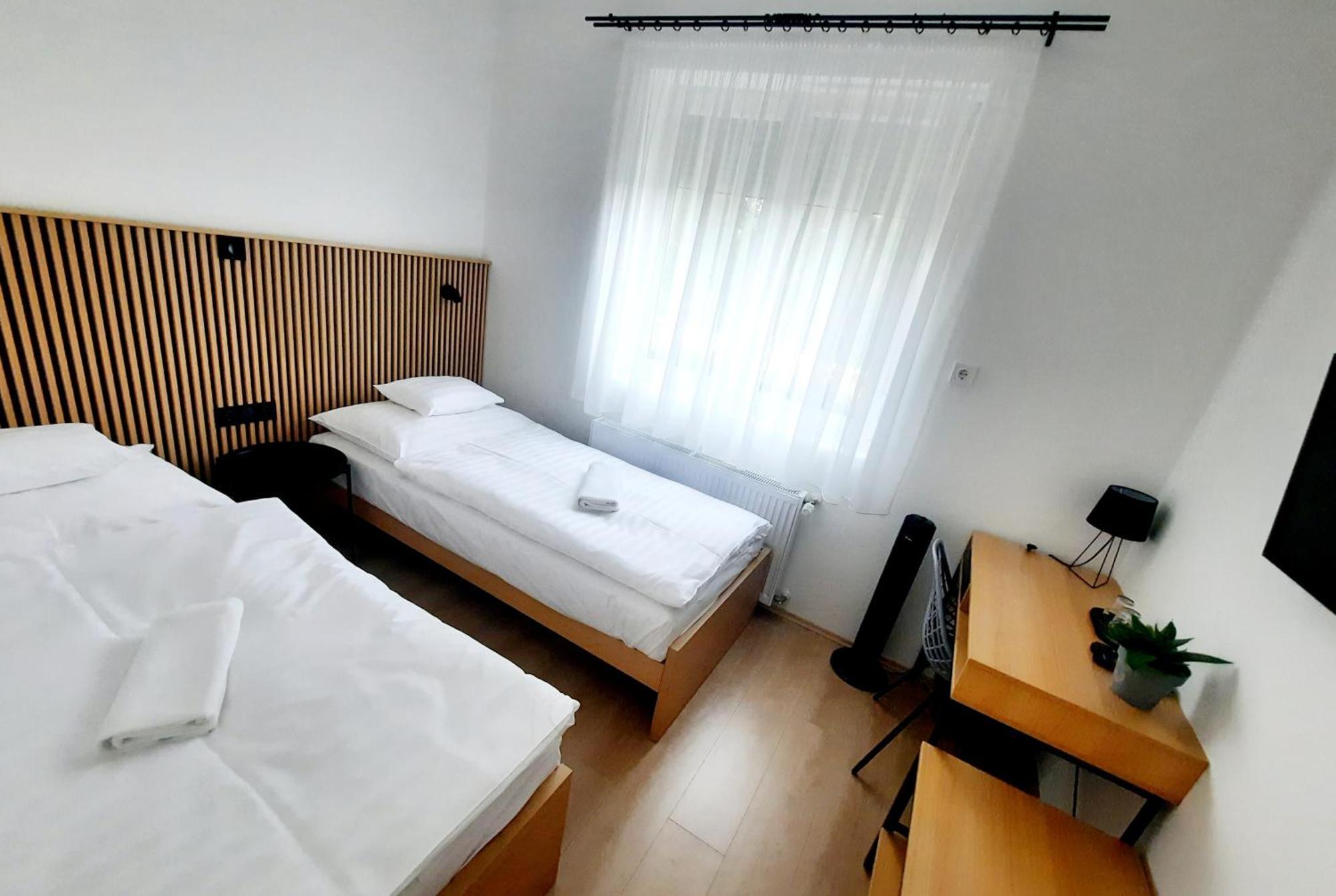 Hotel Termál Panzió Hajdúnánás Exterior foto